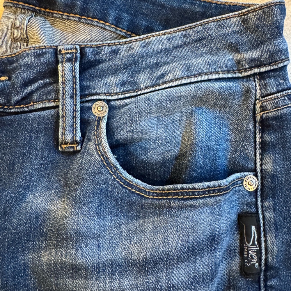 Silver Jeans Co. Dark Blue Denim Avery Slim W31/L31 like new - Picture 2 of 7